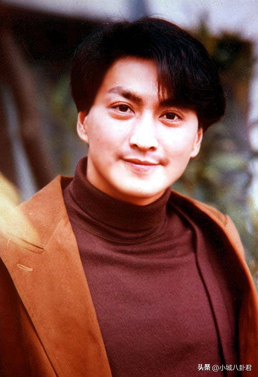娱乐圈大龄未婚男星_娱乐圈单身男星排行榜_娱乐圈大龄青年